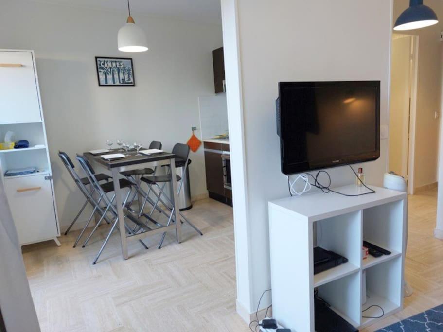 Studio Eleverca 3*- Rez De Jardin Terrasse - Axelle Loc'Appart มองเดอลิเยอลานาปูล ภายนอก รูปภาพ